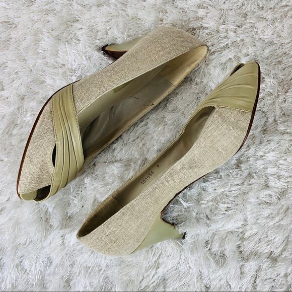 Vintage Linen Peep Toe Pumps Beige Sz 9 - Picture 4 of 7